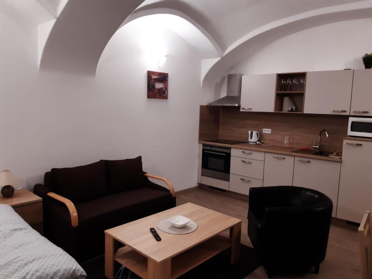 Martinuv Dvur Apartment Pilsen Exterior photo