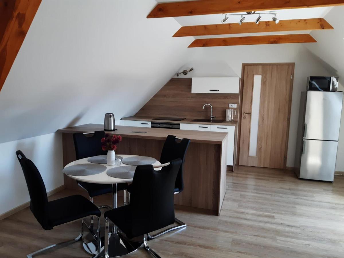 Martinuv Dvur Apartment Pilsen Exterior photo